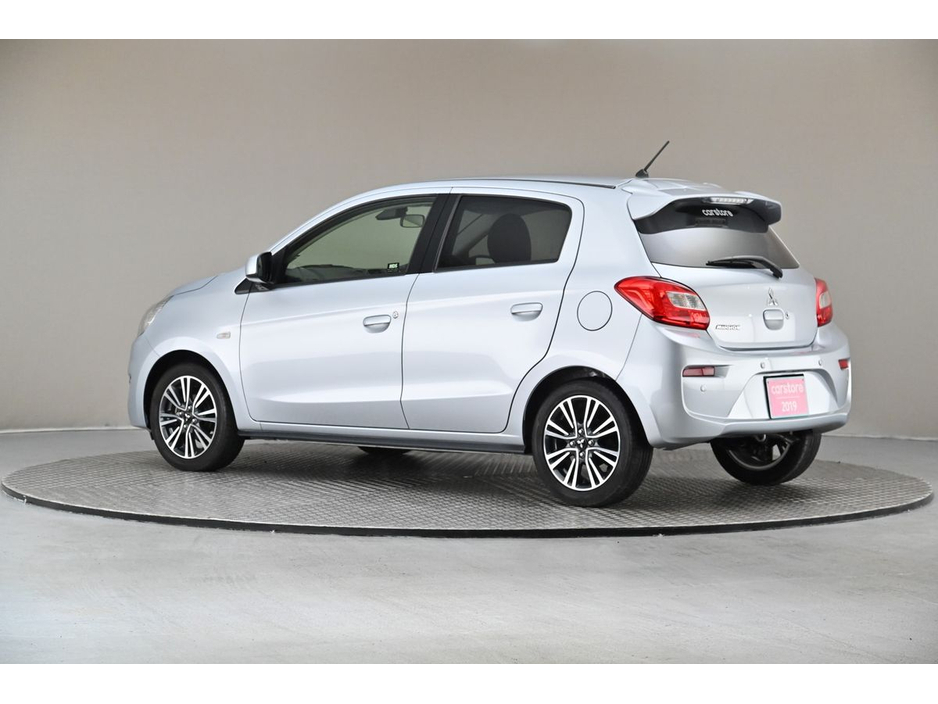 2019 Mitsubishi Mirage - image 5