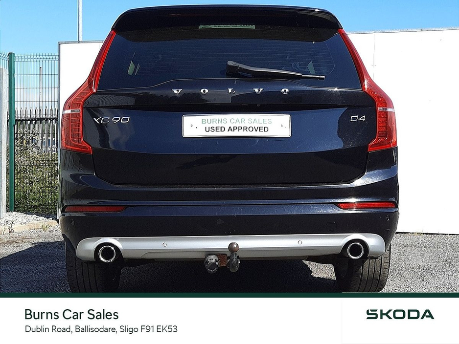 2016 Volvo XC90 D4 FWD Momentum GT 5DR Auto €28,900