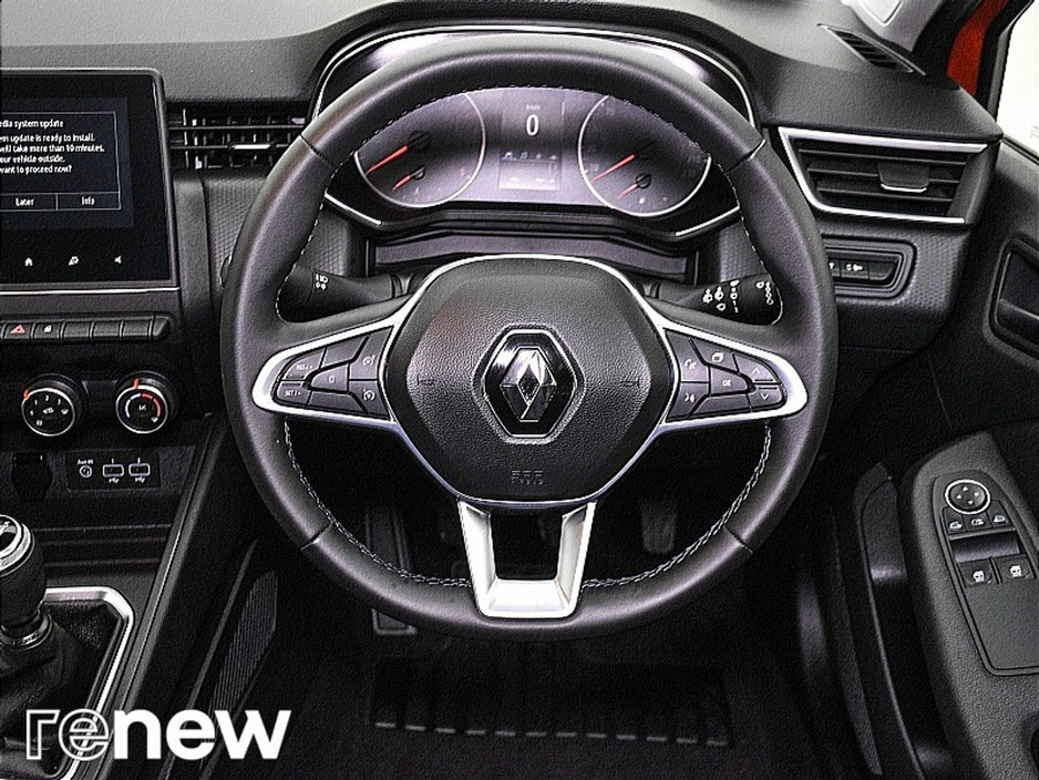 2020 Renault Clio Dynamique TCe 100 MY19 €14,890