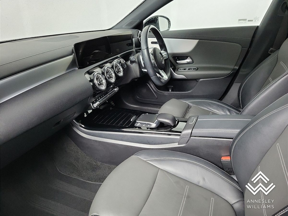 2022 Mercedes-Benz CLA Class - image 13