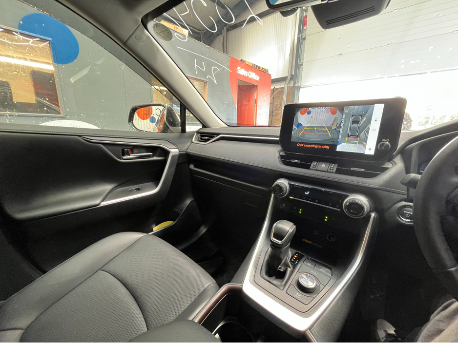 2024 Toyota Rav4 - image 21