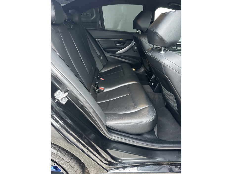 2018 BMW 3 Series 320d M Sport €23,995