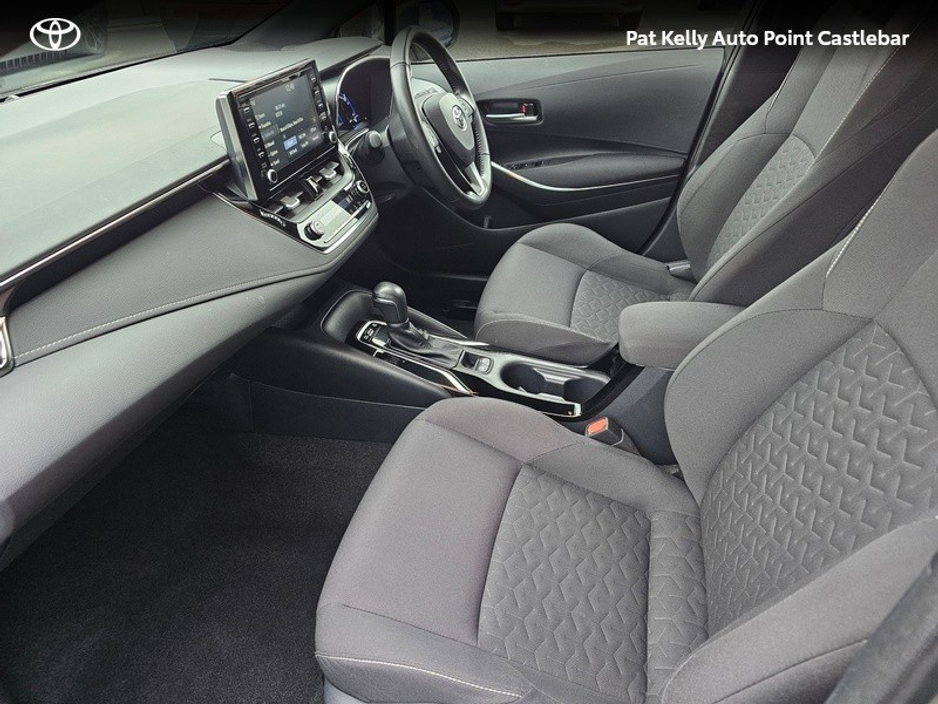 2023 Toyota Corolla COROLLA HYBRID LUNA H/B €27,900