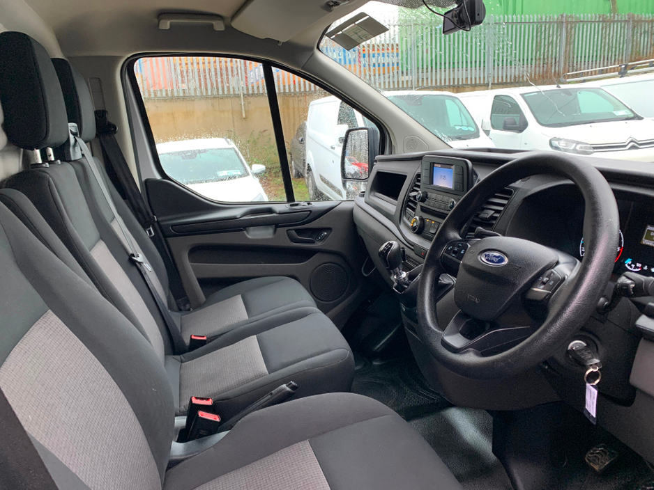 2021 Ford Transit Custom 2.0 TDCI 105 PS SWB // PRICE EXCL. VAT // ONE OWNER // GREAT CONDITION // 06/26 CVRT // €12,154