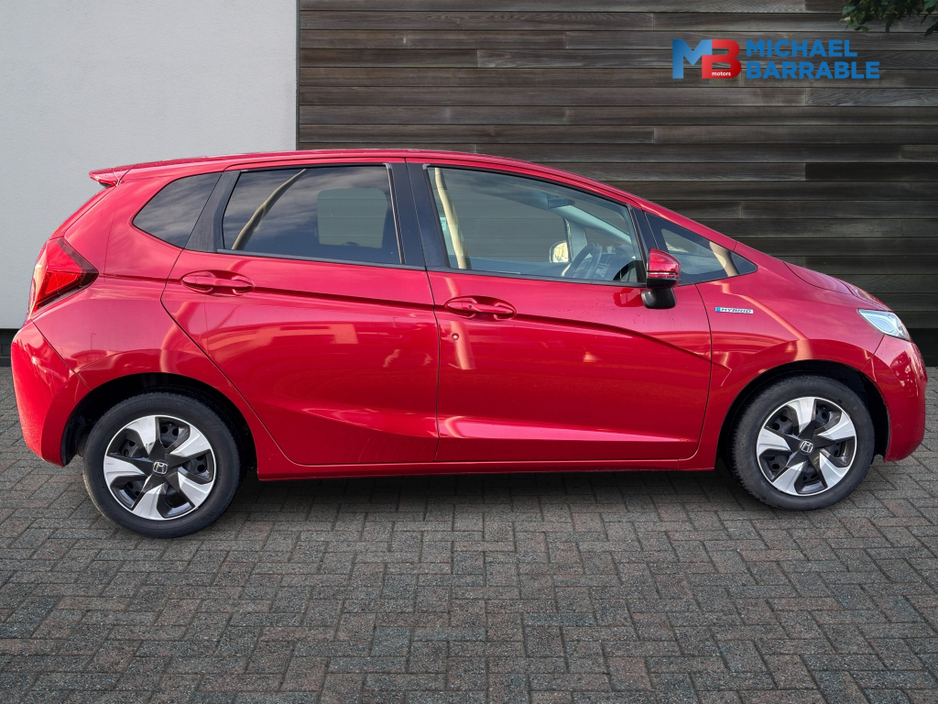 2016 Honda Fit 1.5L Petrol Hybrid Automatic €11,950