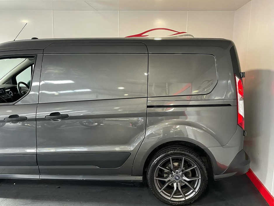 2019 Ford Transit Connect - image 7
