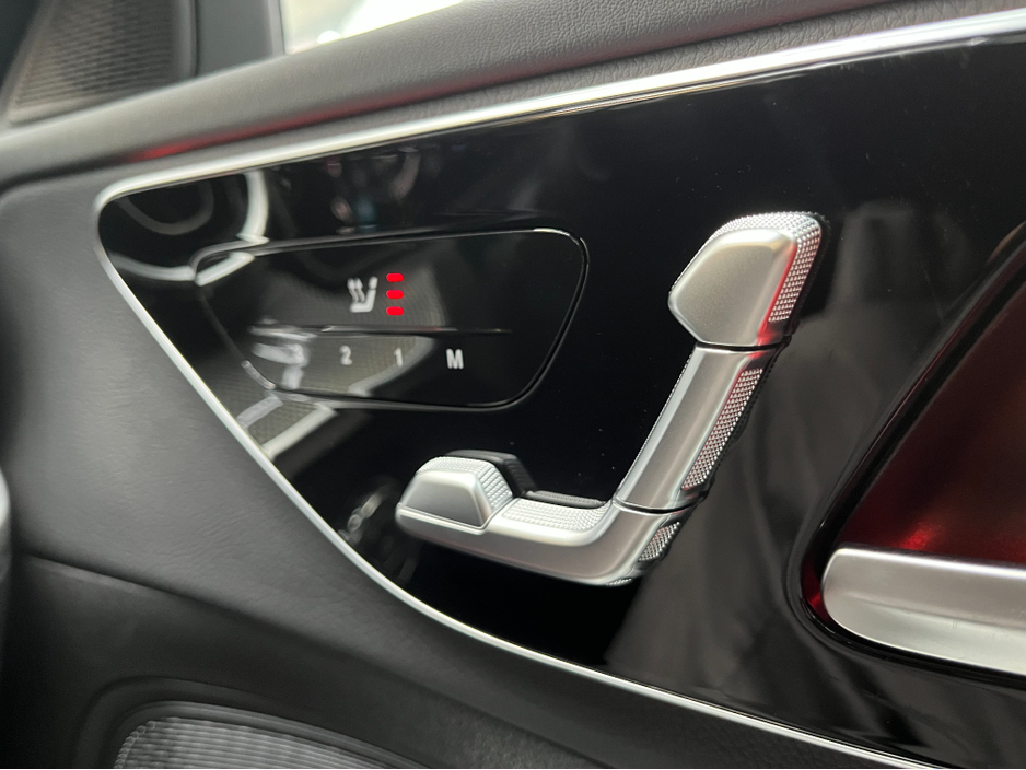 2024 Mercedes-Benz C Class - image 13