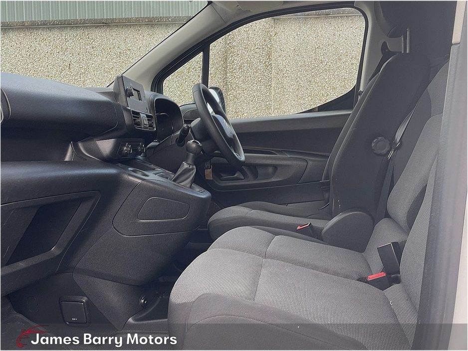 2019 Citroen Berlingo - image 7