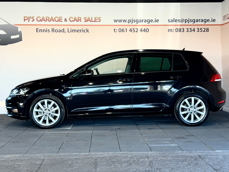 2019 Volkswagen Golf - image 3