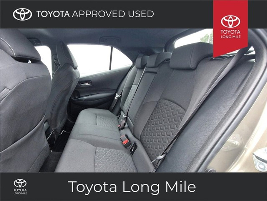 2024 Toyota Corolla - image 7