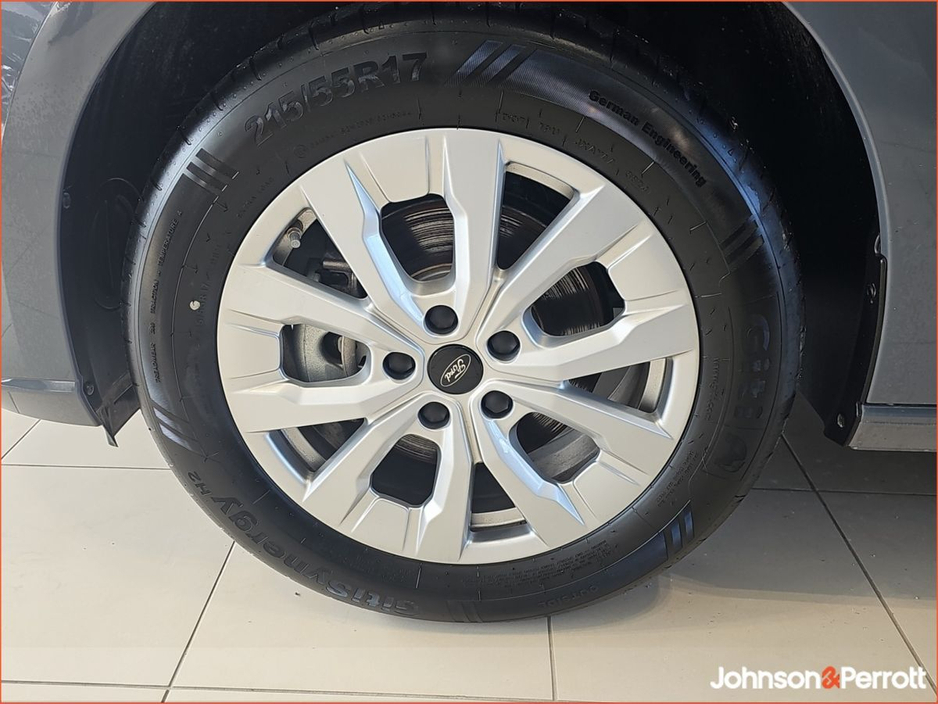 2026 Ford Transit Connect - image 7