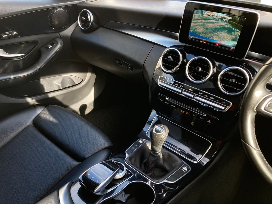 2016 Mercedes-Benz C Class - image 34