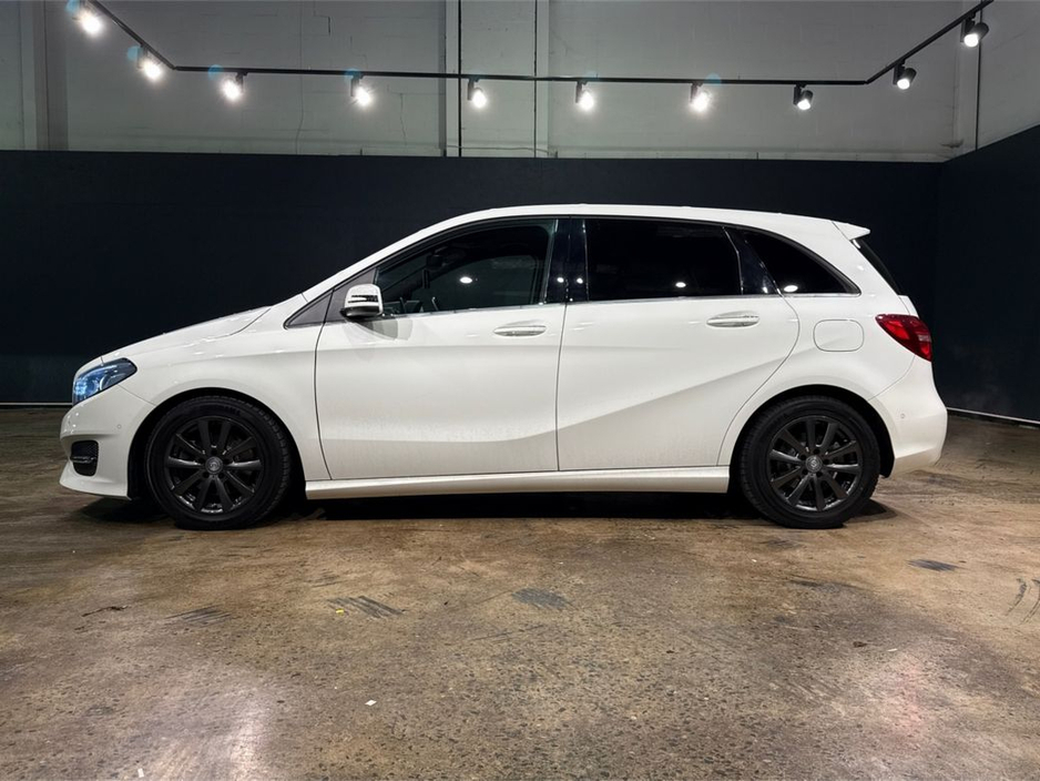 2017 Mercedes-Benz B Class - image 6
