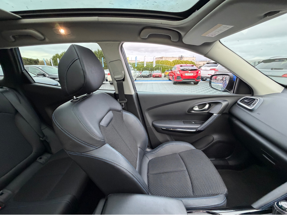 2019 Renault Kadjar - image 30