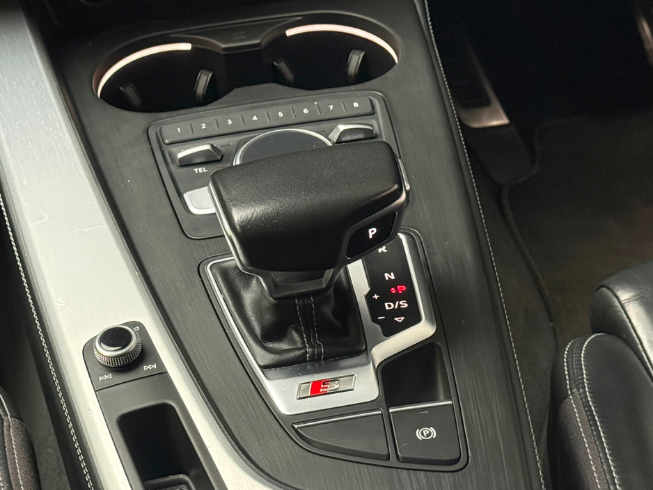 2017 Audi S5 - image 17