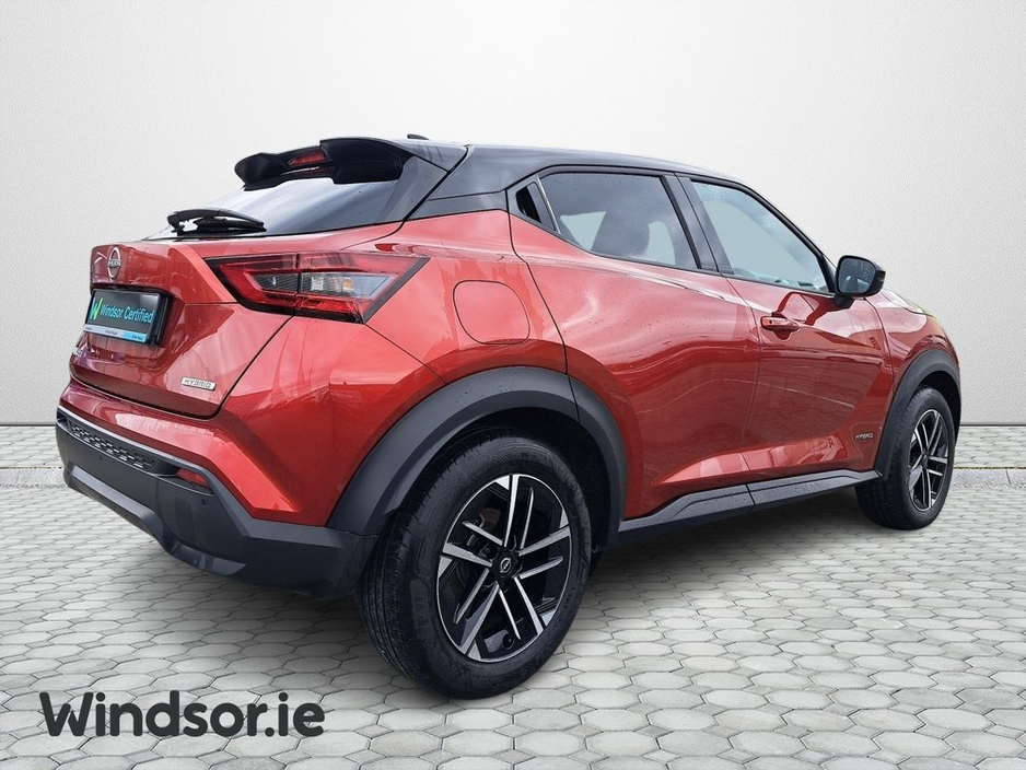 2024 Nissan Juke - image 2