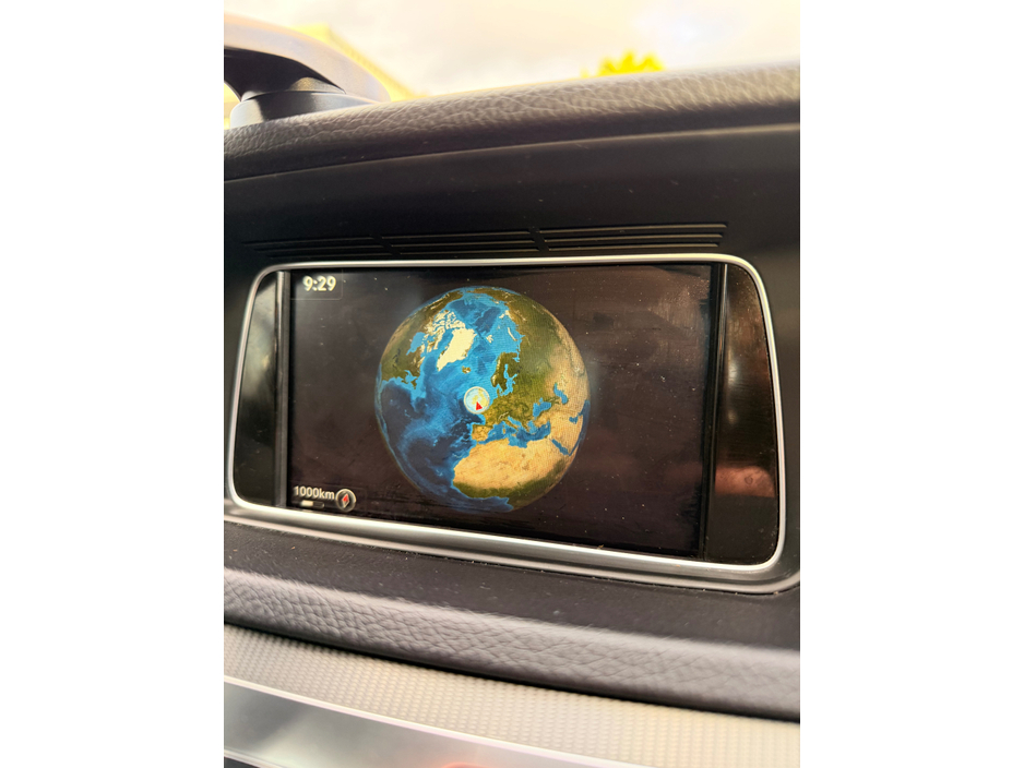 2015 Mercedes-Benz E Class E300 SERIES BLUETEC SE 4DR AUTO €8,950