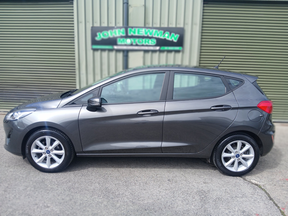 2019 Ford Fiesta - image 6