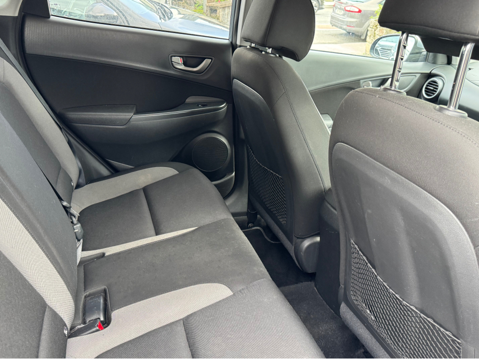 2018 Hyundai Kona - image 7