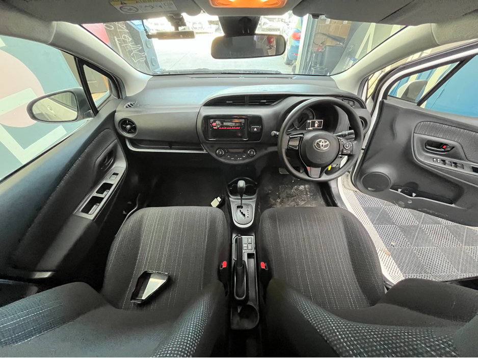 2019 Toyota Vitz - image 13