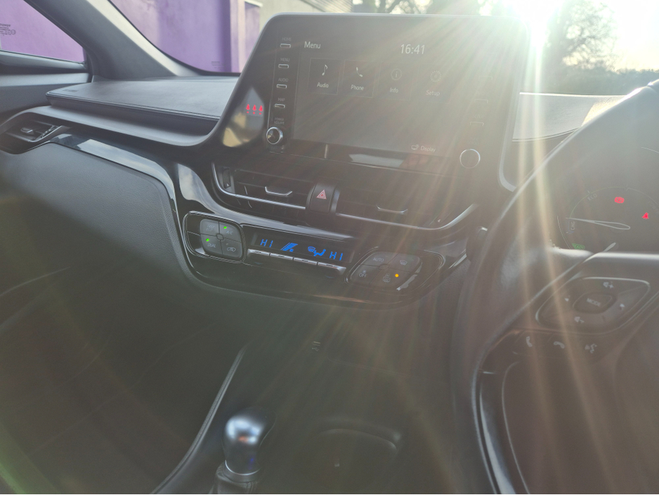 2023 Toyota C-HR - image 16