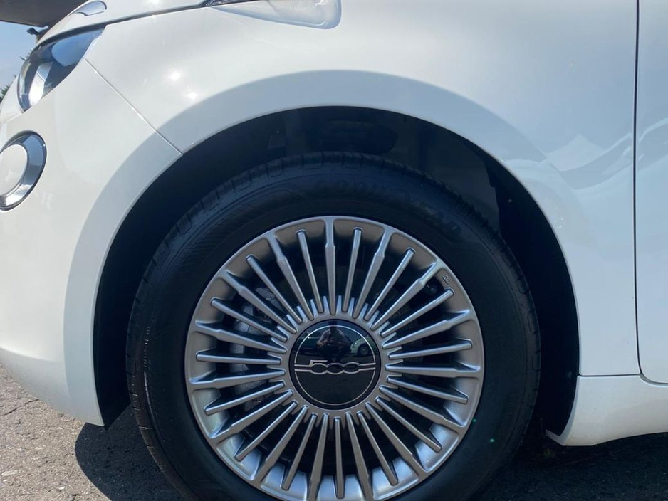 2025 Fiat 500e Icon EV 320km Range €19,950