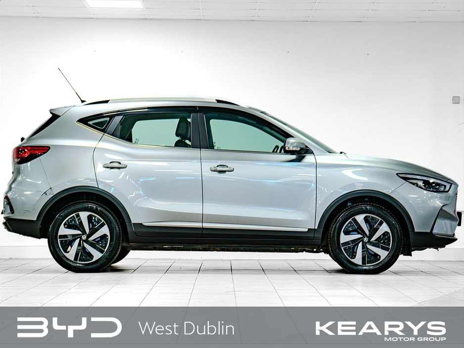 2022 MG ZS - image 3