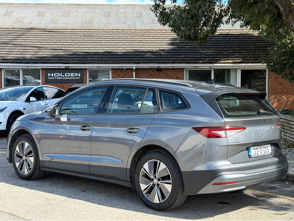 2023 Skoda Enyaq - image 12