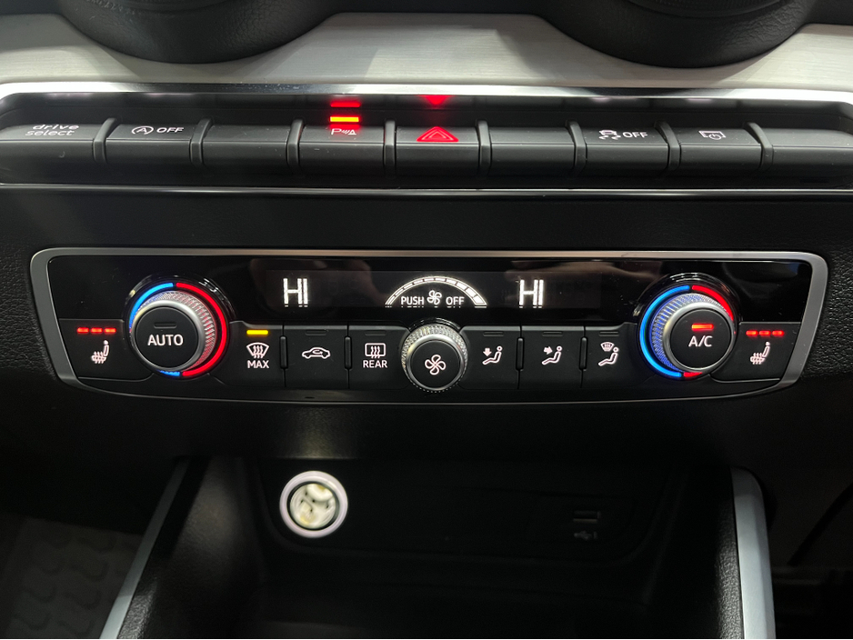 2019 Audi Q2 ONLY €19950! 2019 AUDI Q2 30TFSI SPORT 1.0 AUTOMATIC / CRUISE CONTROL  / HEATED SEATS / REVERSE CAMERA €19,950