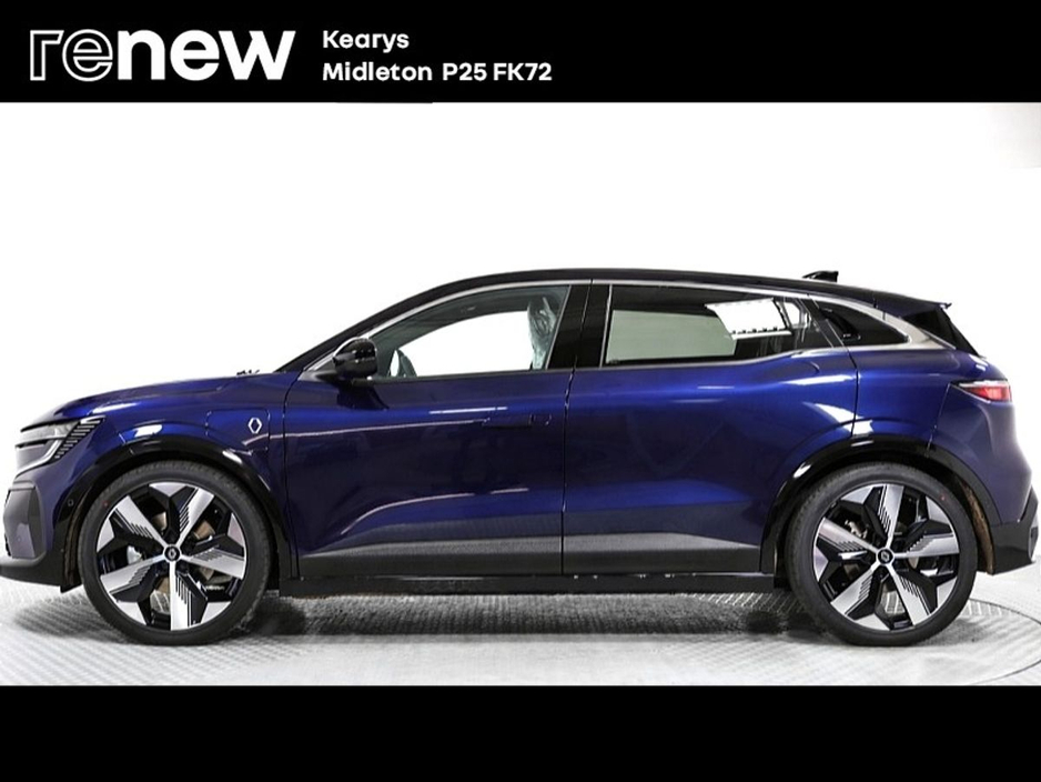 2023 Renault Megane E-Tech EV60 220hp Techno €25,490