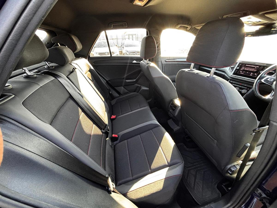 2016 Volkswagen Polo - image 3