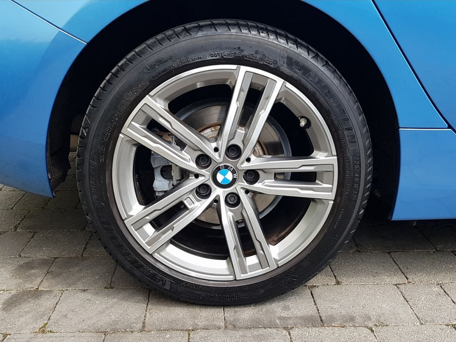2020 BMW 1 Series 118i SE €26,995
