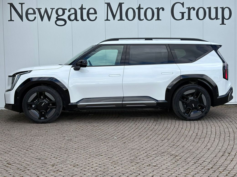 2026 Kia EV9 - image 8