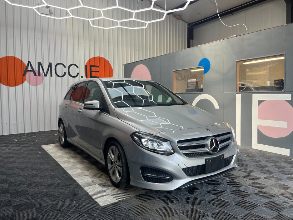 2019 Mercedes-Benz B Class MERCEDES B CLASS AUTOMATIC B180 / 34k KMs / REVERSE CAMERA , HEATED SEATS & MORE €21,950