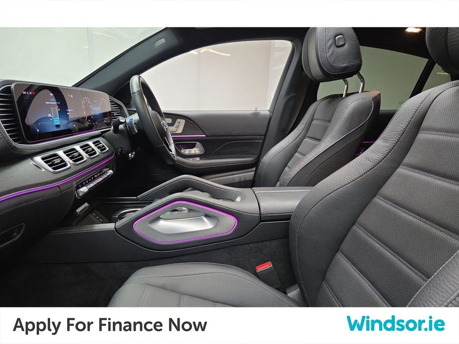 2024 Mercedes-Benz GLE Class - image 4