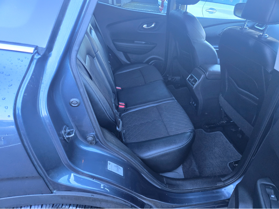 2020 Renault Kadjar - image 4