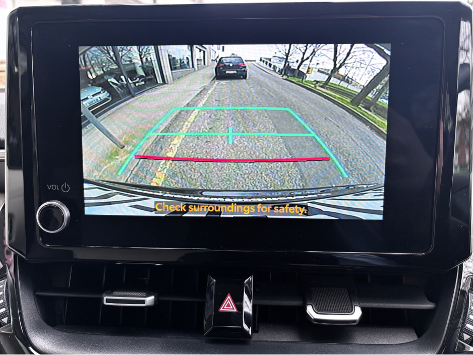 2022 Toyota Corolla - image 8