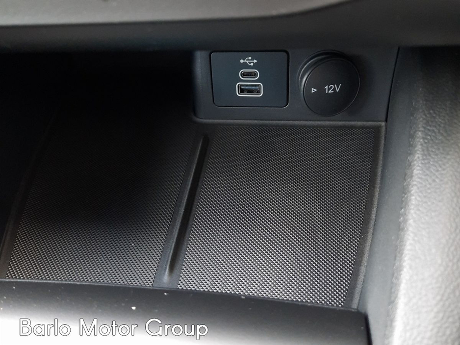 2025 Ford Focus - image 17