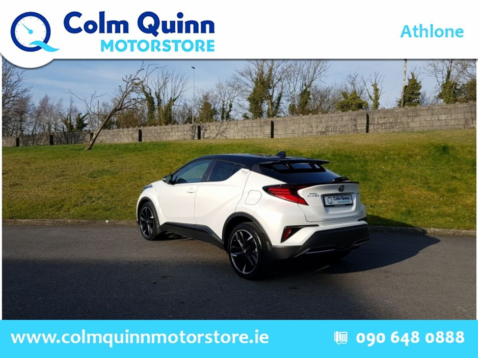 2022 Toyota C-HR - image 3