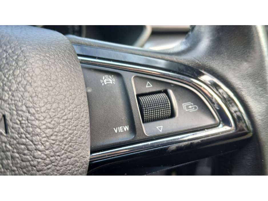 2020 Skoda Superb - image 25