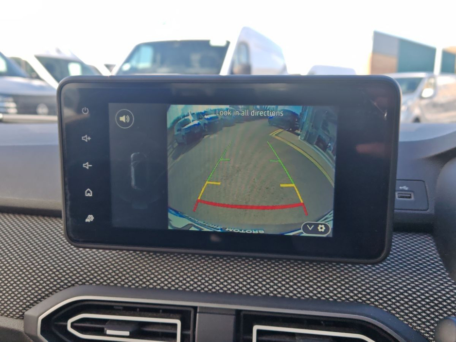 2023 Dacia Jogger - image 13