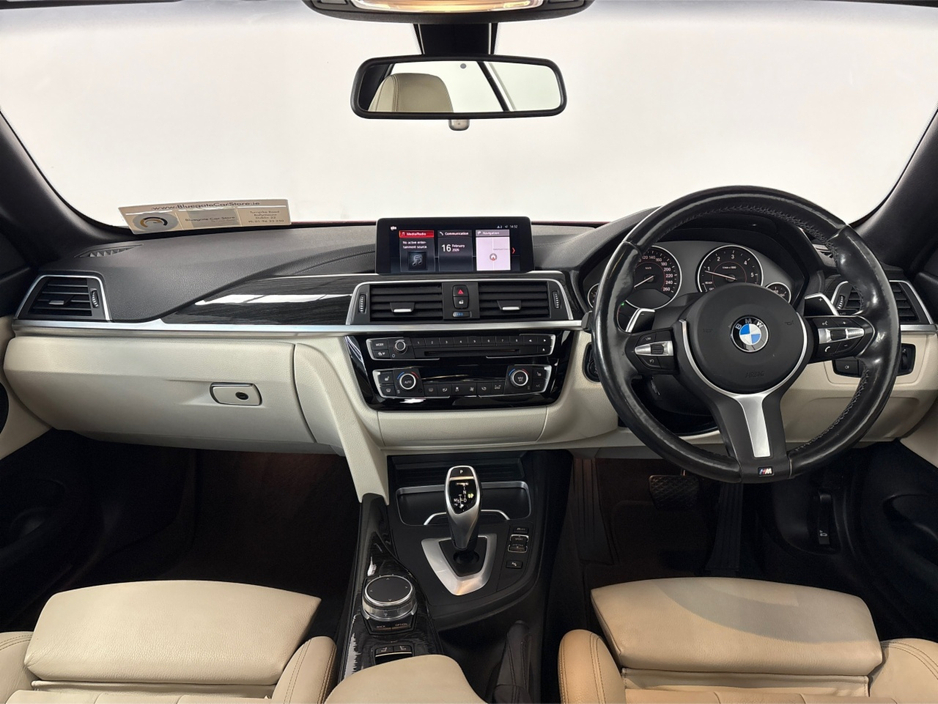 2018 BMW 4 Series M SPORT HARD TOP CONVERTIBLE**NEW 19" BLACK ALLOYS DUE**CREAM LEATHER HEATED MEMORY SEATS**DUAL CLIMATE**MULTIFUNCTIONAL STEERING WHEEL**HEATED NECK SCARF**PARKING SENSORS**SAT NAV**BLUETOOTH MEDIA** €29,995