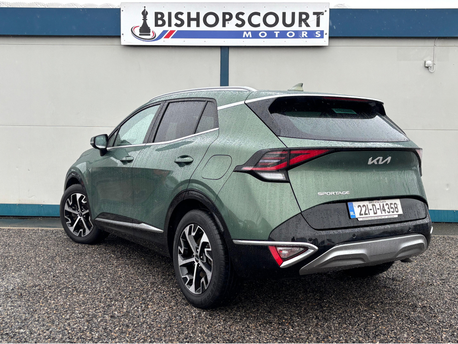 2022 Kia Sportage - image 4