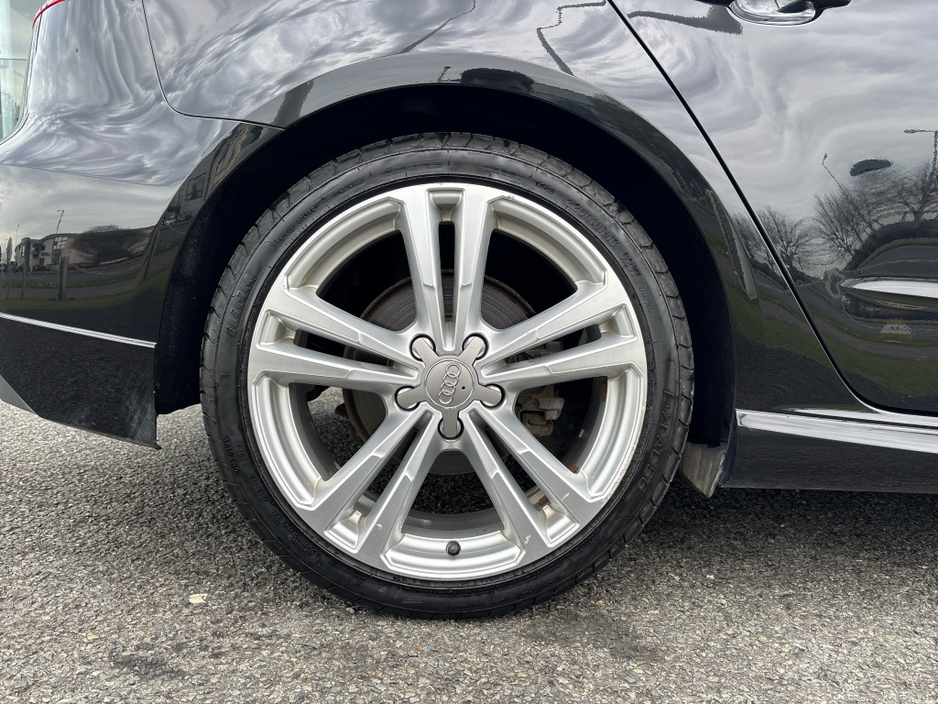 2017 Audi A3 - image 5