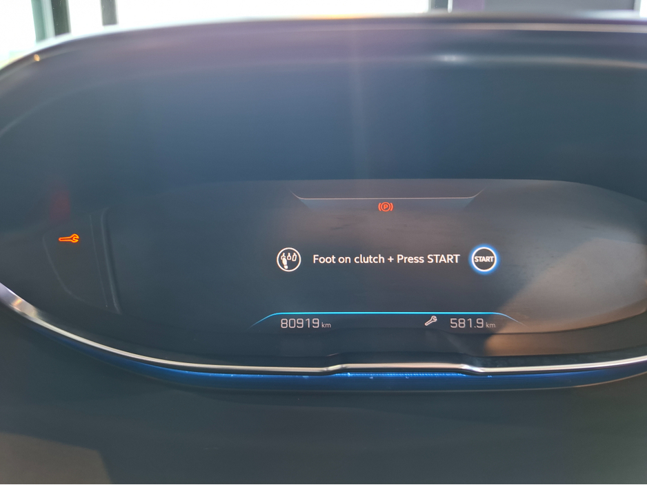 2022 Peugeot 3008 - image 13