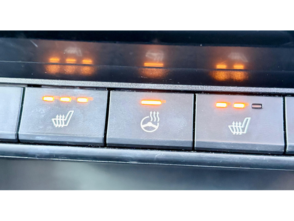 2021 Kia Sportage - image 17