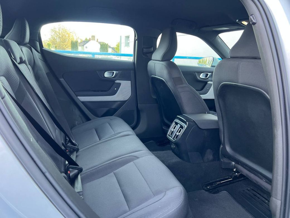 2023 Polestar 2 - image 8