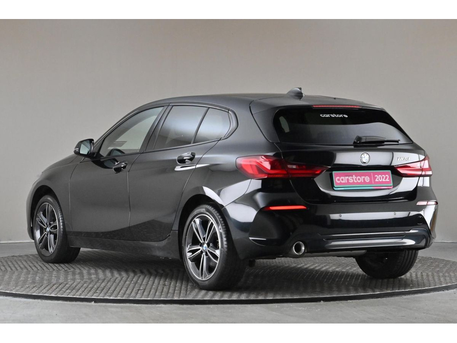 2022 BMW 1 Series - image 6