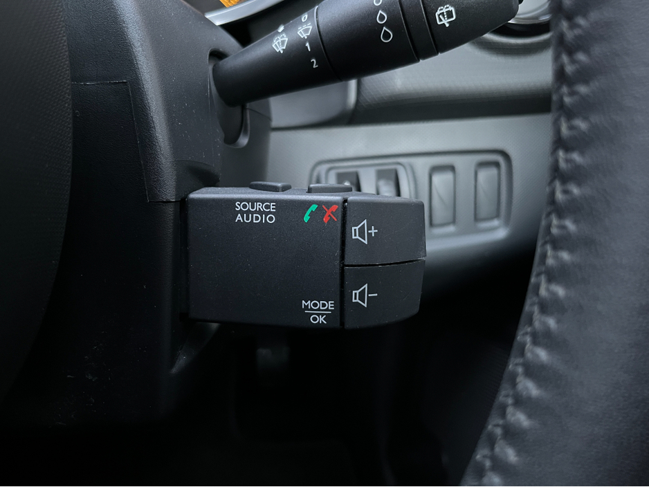 2015 Renault Clio IV DYNAMIQUE 1.2 PETROL €7,950