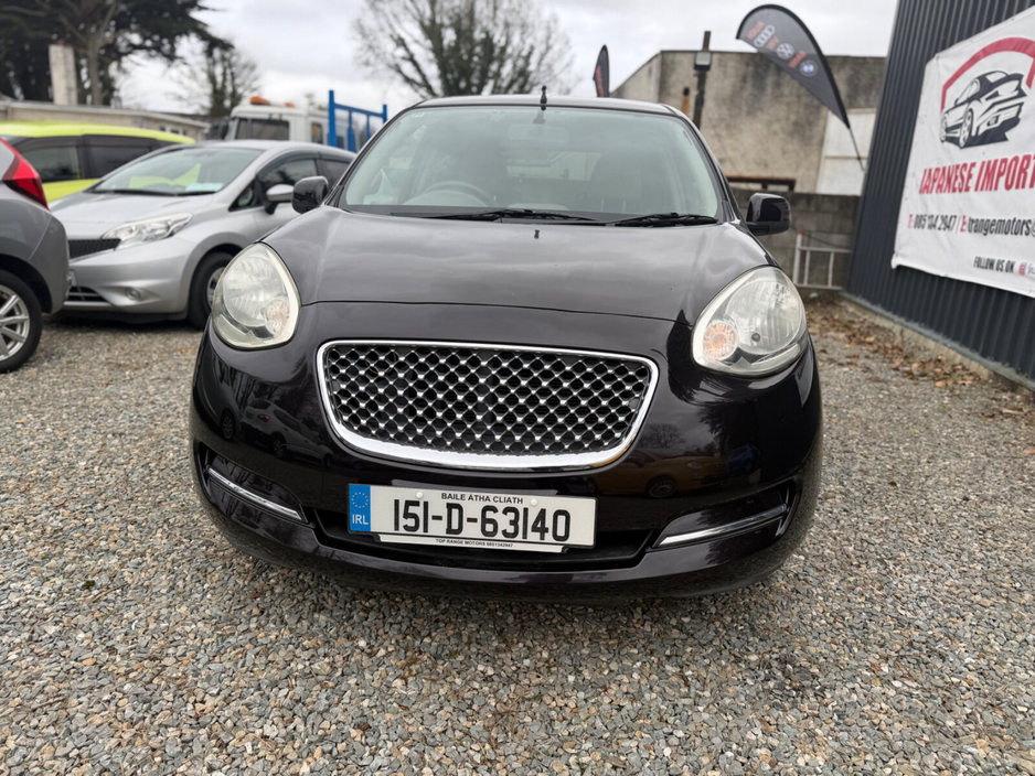 2015 Nissan March - image 2